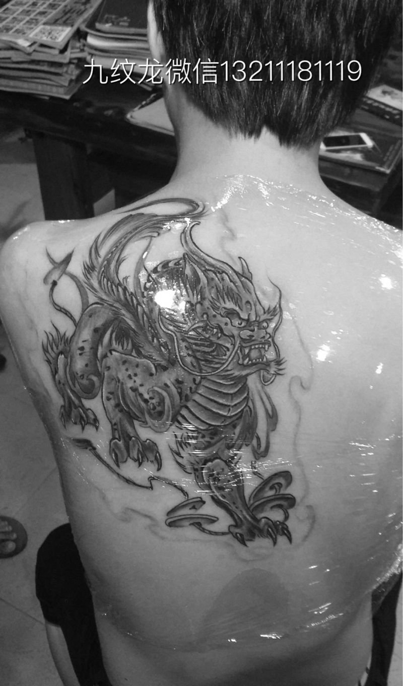 麒貅纹身图片