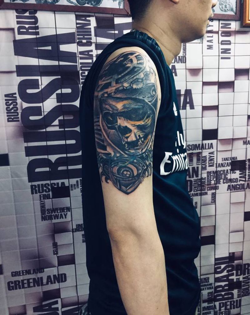 大臂遮盖纹身图片_手臂纹身图案