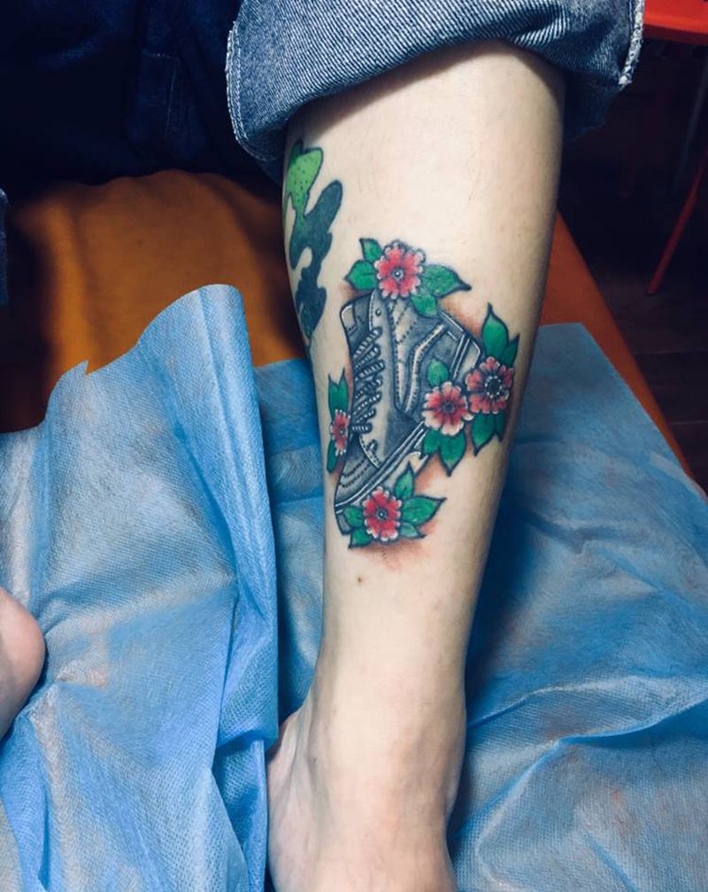 vans纹身图片_腿部纹身图案