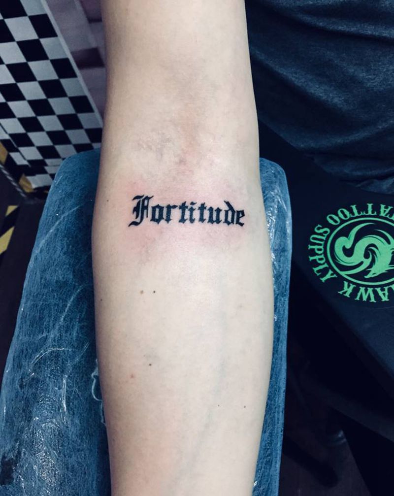 小英文纹身图片_手臂纹身图案