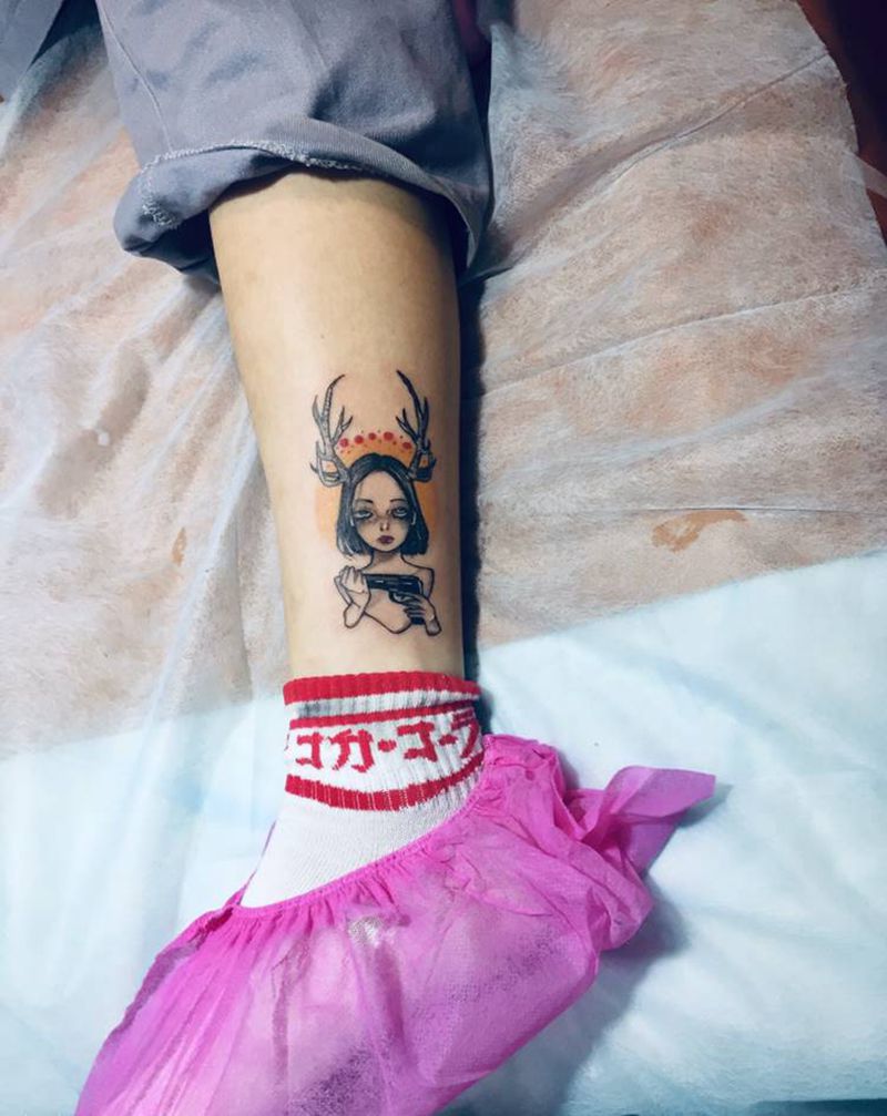 脚踝小图纹身图片_腿部纹身图案