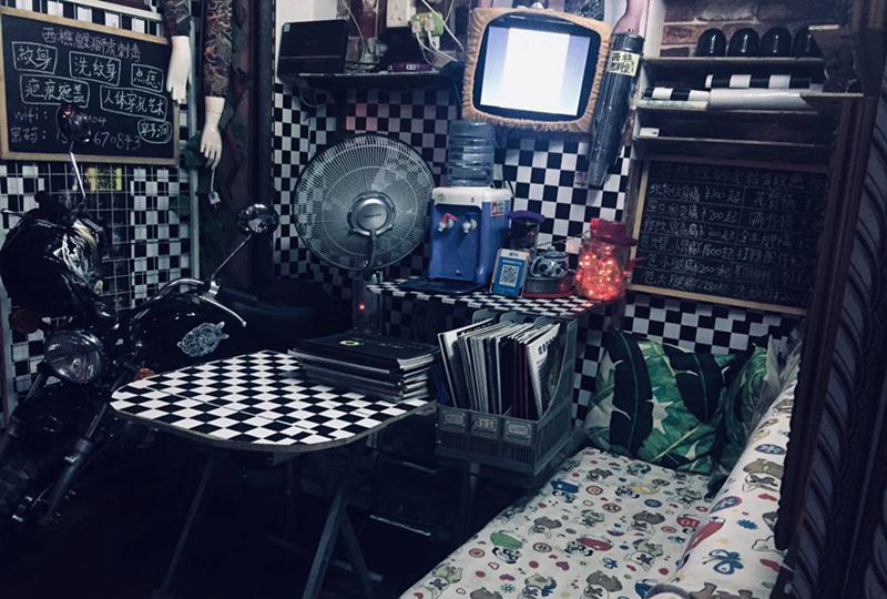 店内一隅纹身图片_手部纹身图案