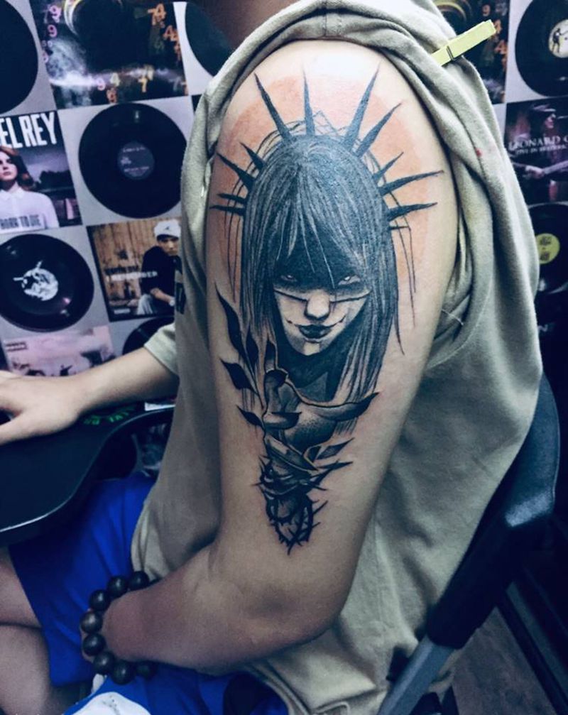 暗黑风纹身图片_手臂纹身图案