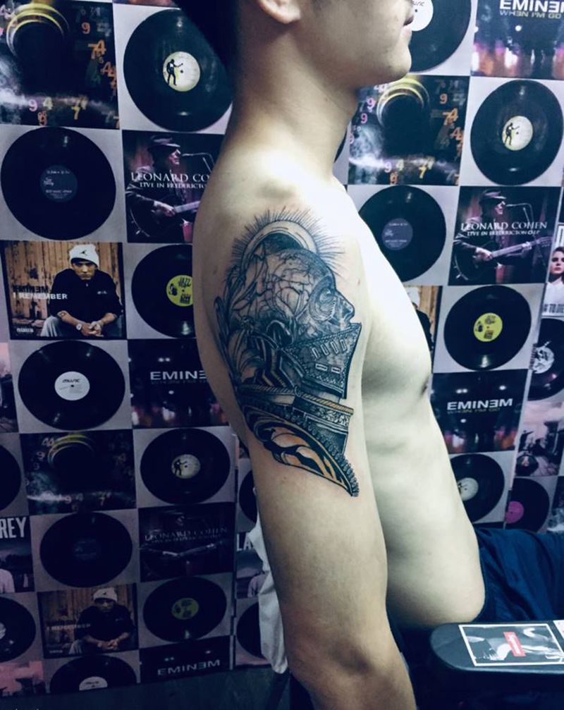 铁甲纹身图片_手臂纹身图案