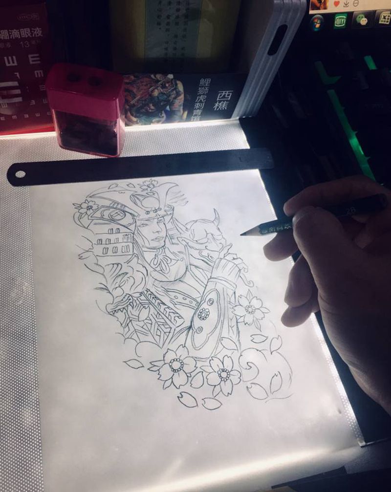 女武士纹身图片_手臂纹身图案