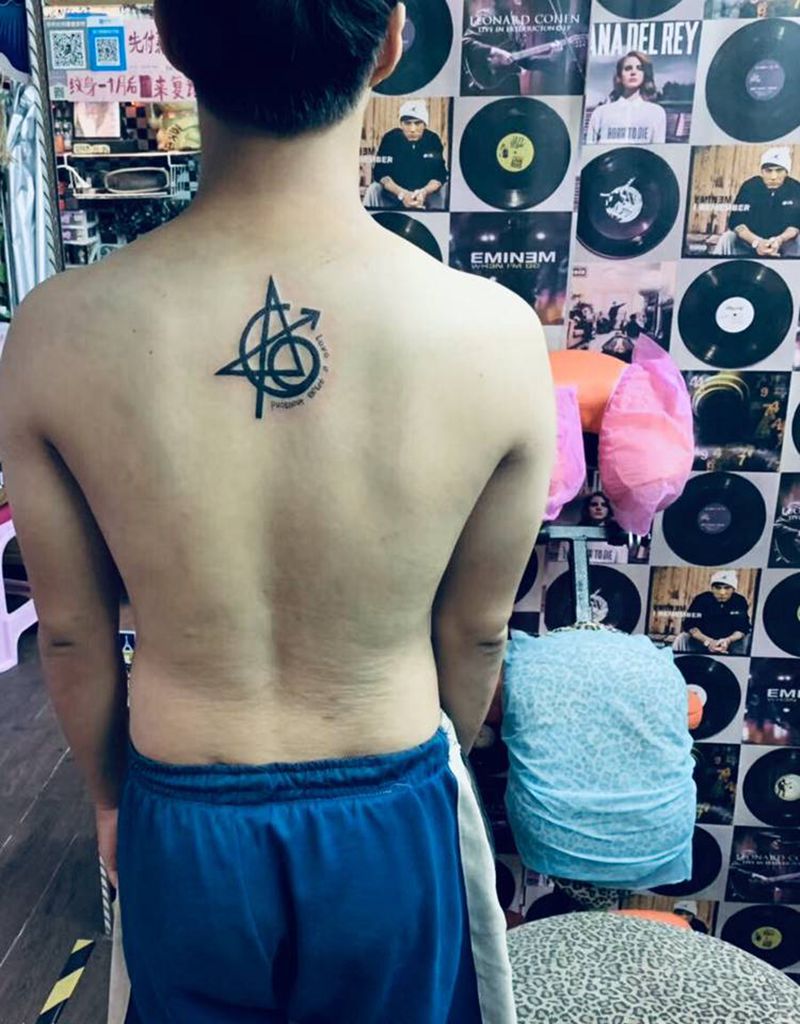 复仇者联盟纹身图片_背部纹身图案