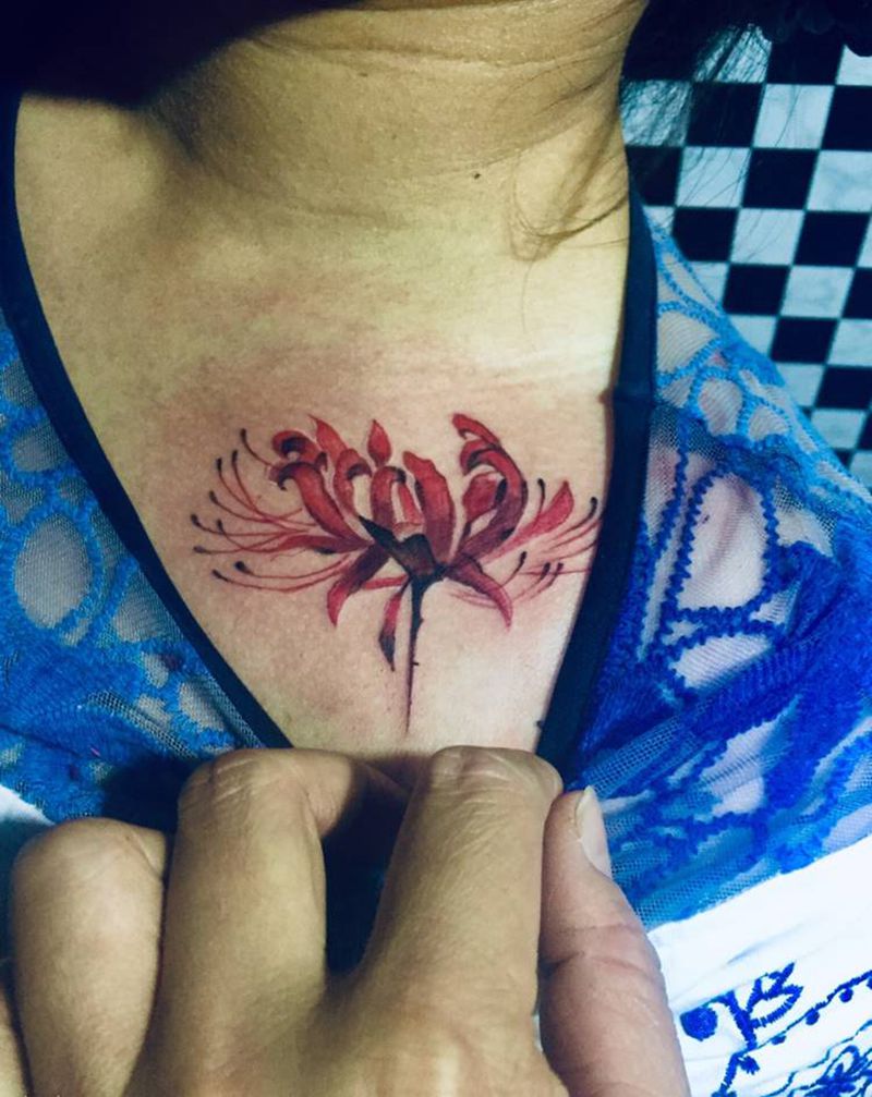 彼岸花纹身图片_肩部纹身图案