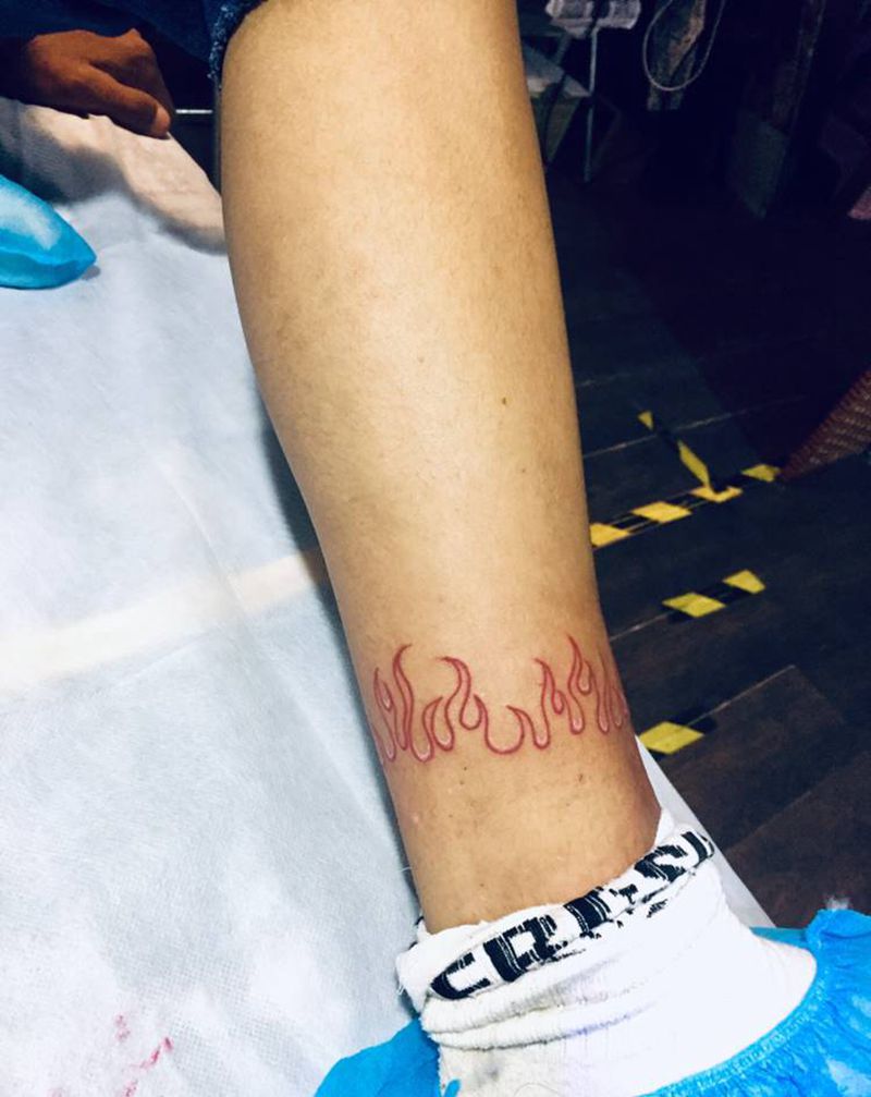 腿环纹身图片_腿部纹身图案