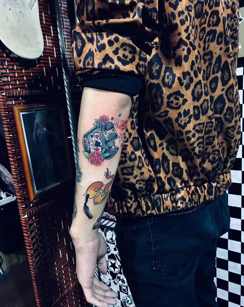 火机火柴纹身图片_手臂纹身图案