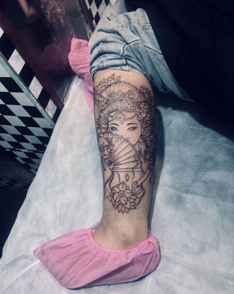 艺妓纹身图片_腿部纹身图案