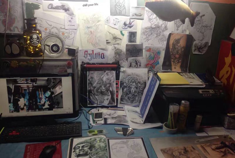 这是我家的书房也可以做纹身纹身图片_手臂纹身图案