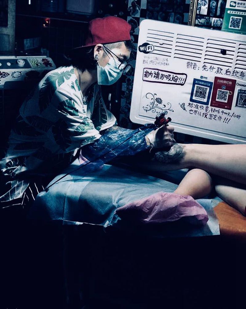 日常纹身图片_腿部纹身图案