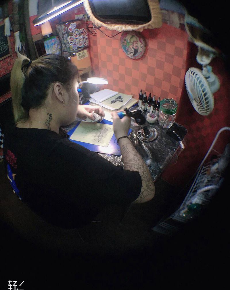 队员日常练习纹身图片_手臂纹身图案