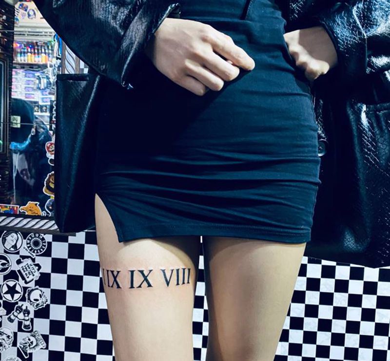 罗马数字纹身图片_腿部纹身图案