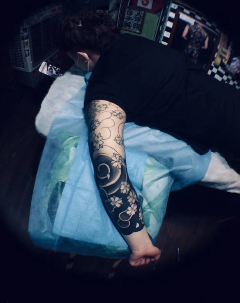 花臂继续纹身图片_手臂纹身图案