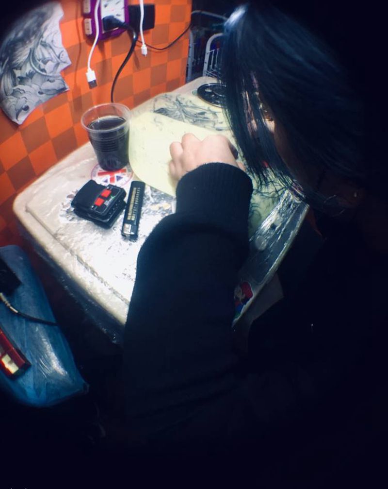 队员训练课纹身图片_手臂纹身图案