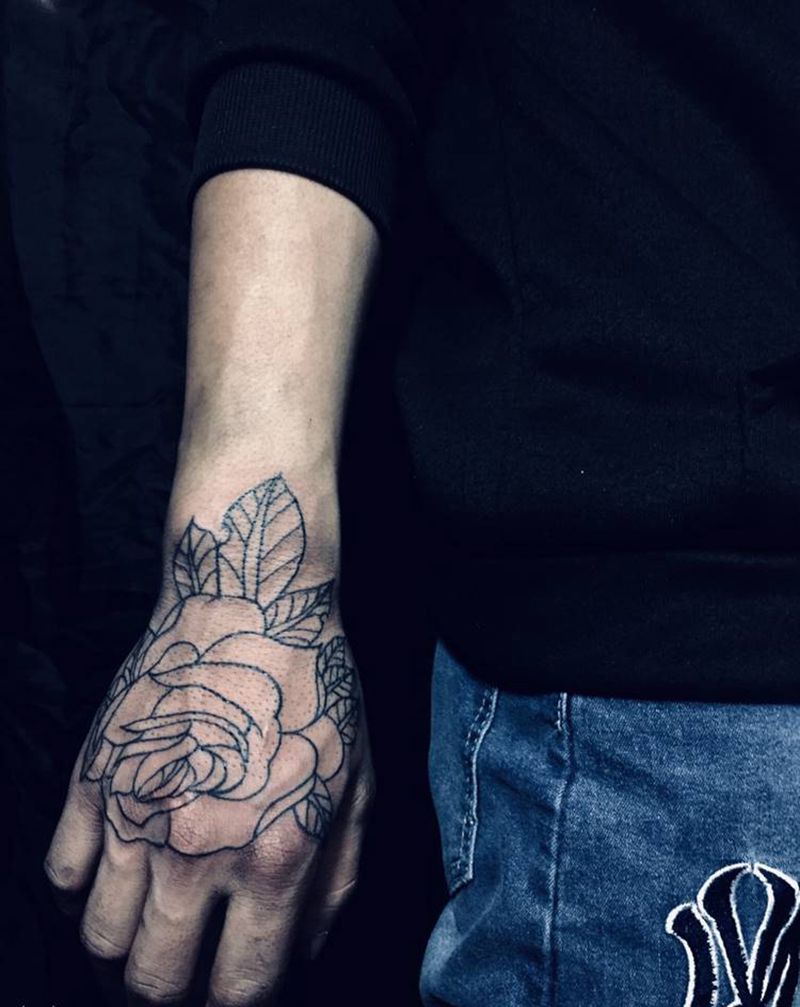 手背纹个线条纹身图片_手部纹身图案