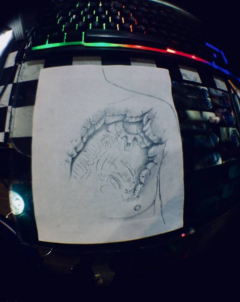 日常练练土遁石裂之术纹身图片_胸部纹身图案