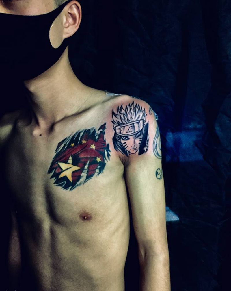 国旗恢复一年后纹身图片_胸部纹身图案