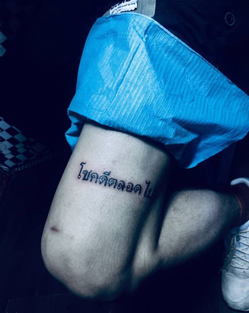 疤痕遮盖纹身图片_腿部纹身图案