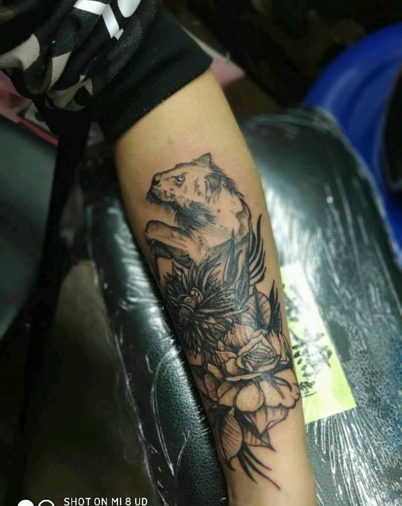 疤痕遮盖纹身图片