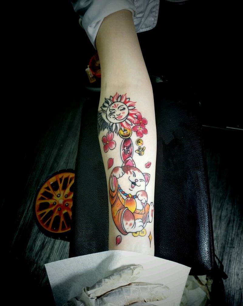 招财猫遮盖纹身图片_手臂New School图腾纹身图案