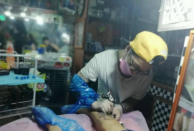 工作照纹身图片