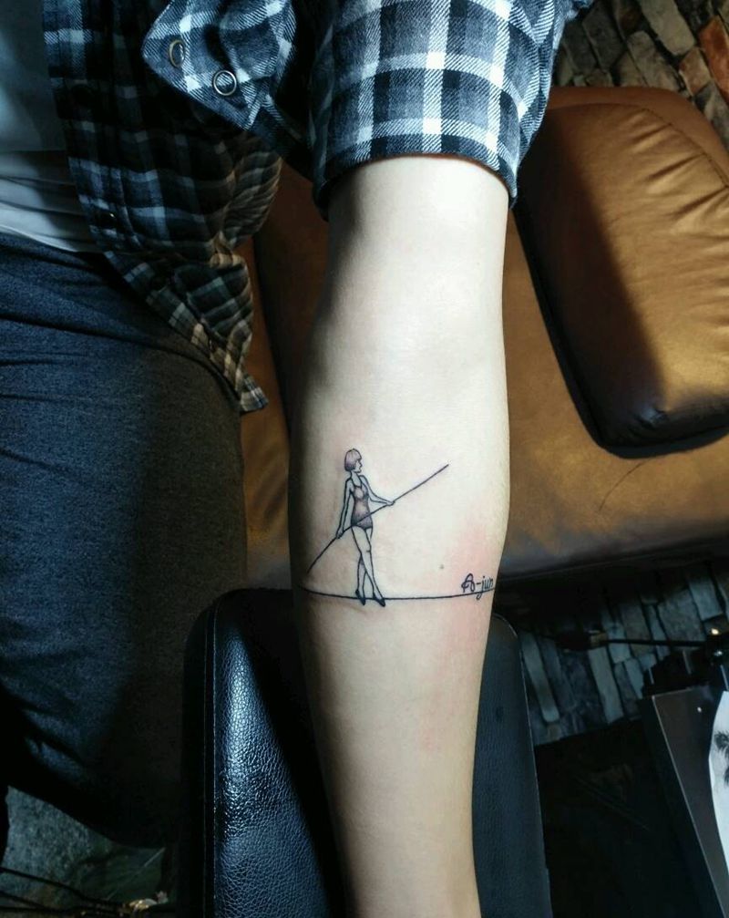 小清新纹身图片_胸部手臂腿部清新人物植物成品纹身图案