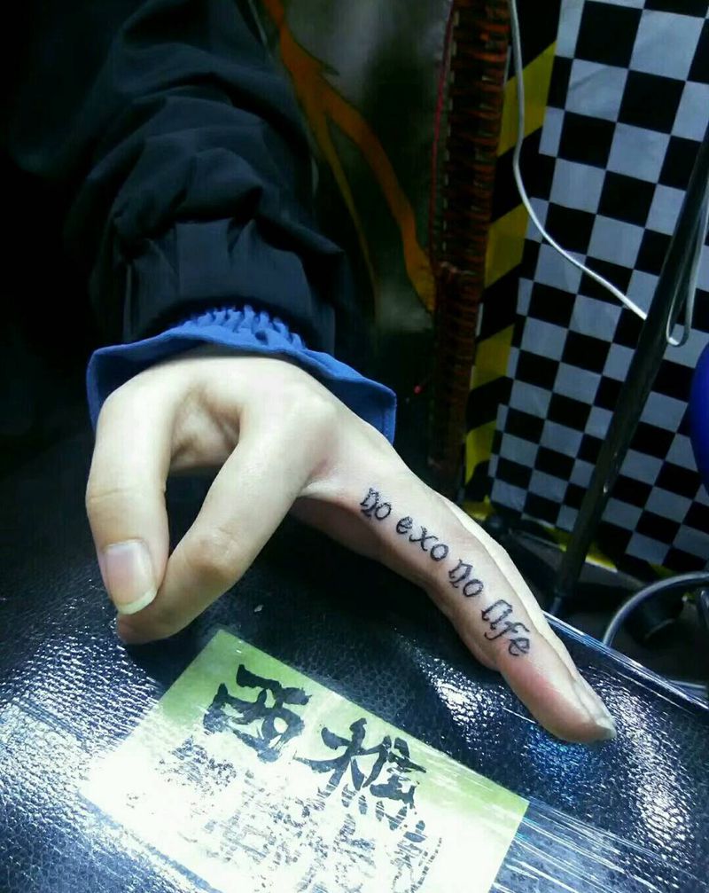 EXO纹身图片