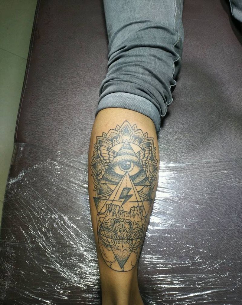 小腿乱拼。纹身图片_腿部几何植物鬼神图腾成品纹身图案