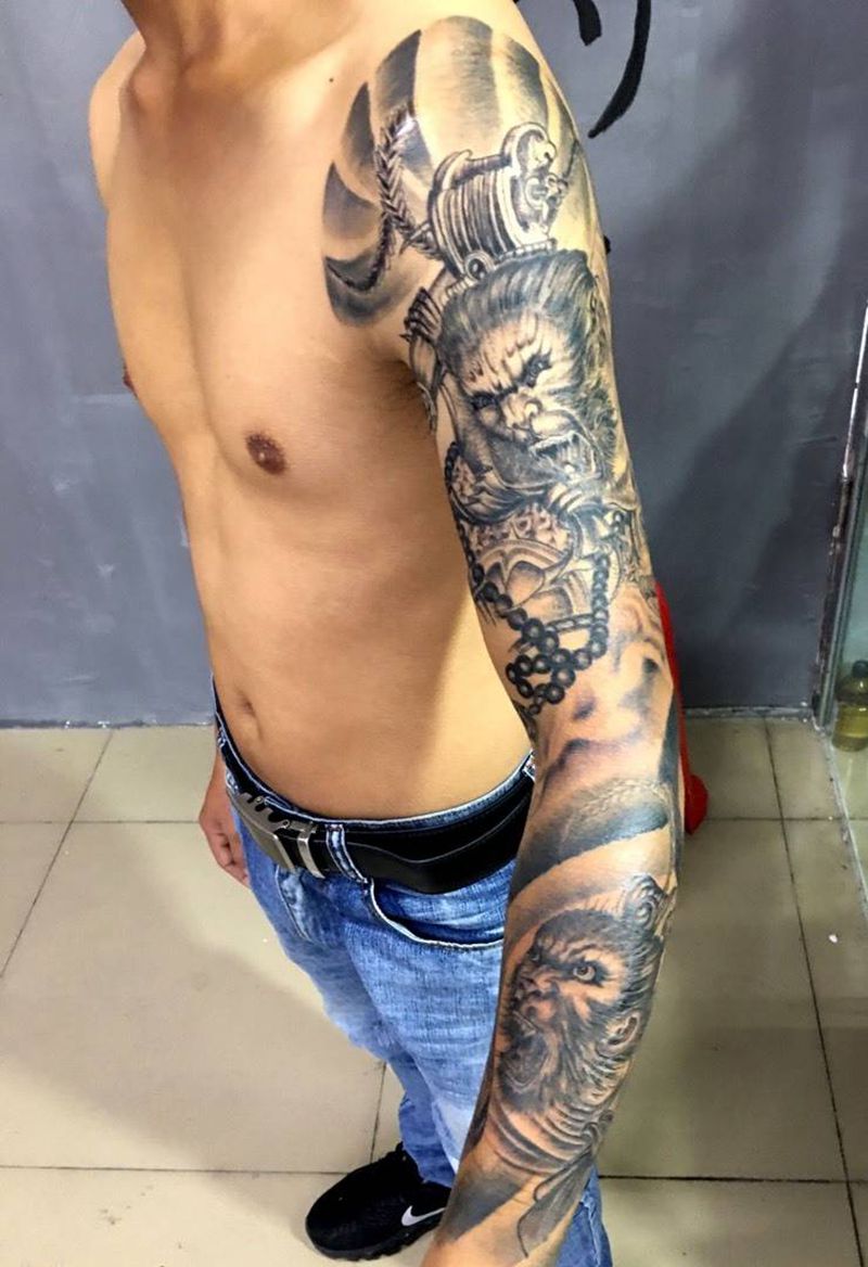 战神花臂纹身图片_成品手臂传统人物纹身图案