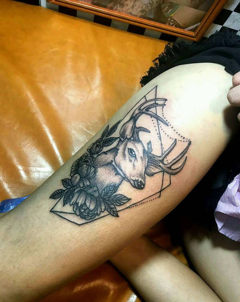 鹿纹身图片