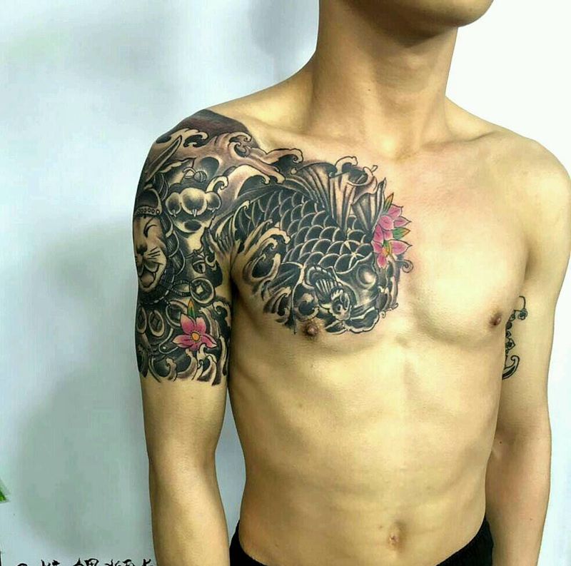 半胛完成95%纹身图片_胸部手臂纹身图案