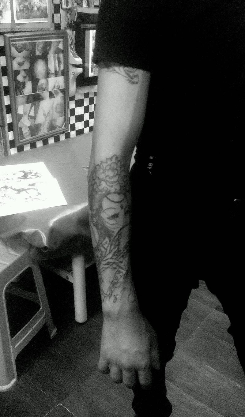 艺妓线条纹身图片