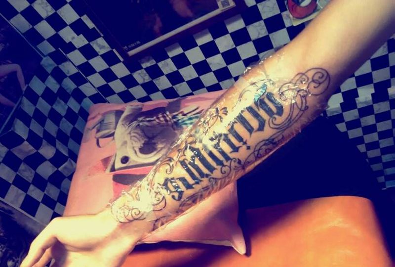 好好包膜纹身图片