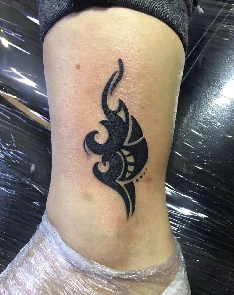 小清新纹身图片_腿部清新几何纹身图案