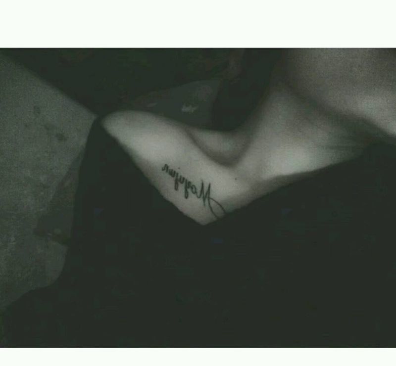 遮盖英文纹身图片_胸部Old School纹身图案