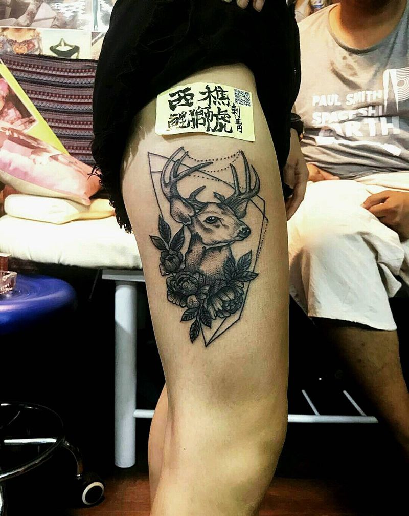 鹿纹身图片