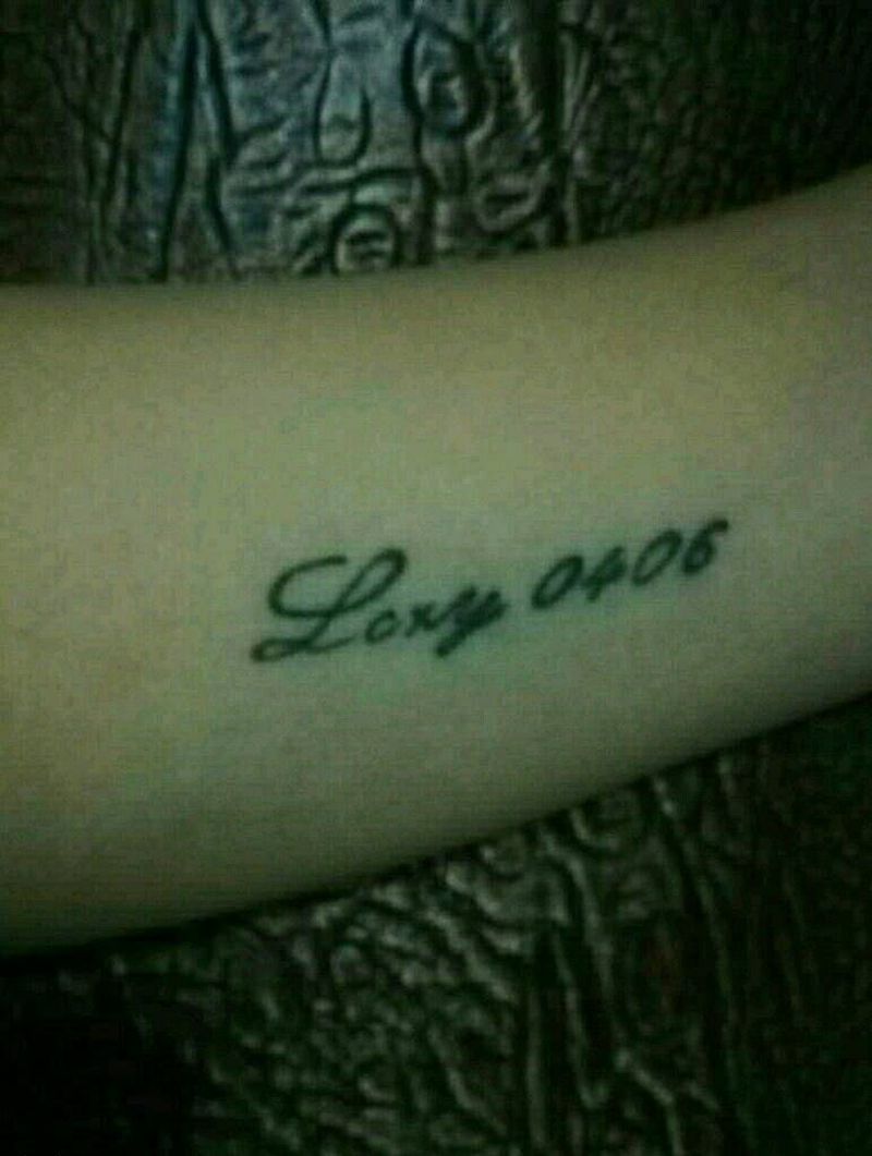 英文遮盖纹身图片