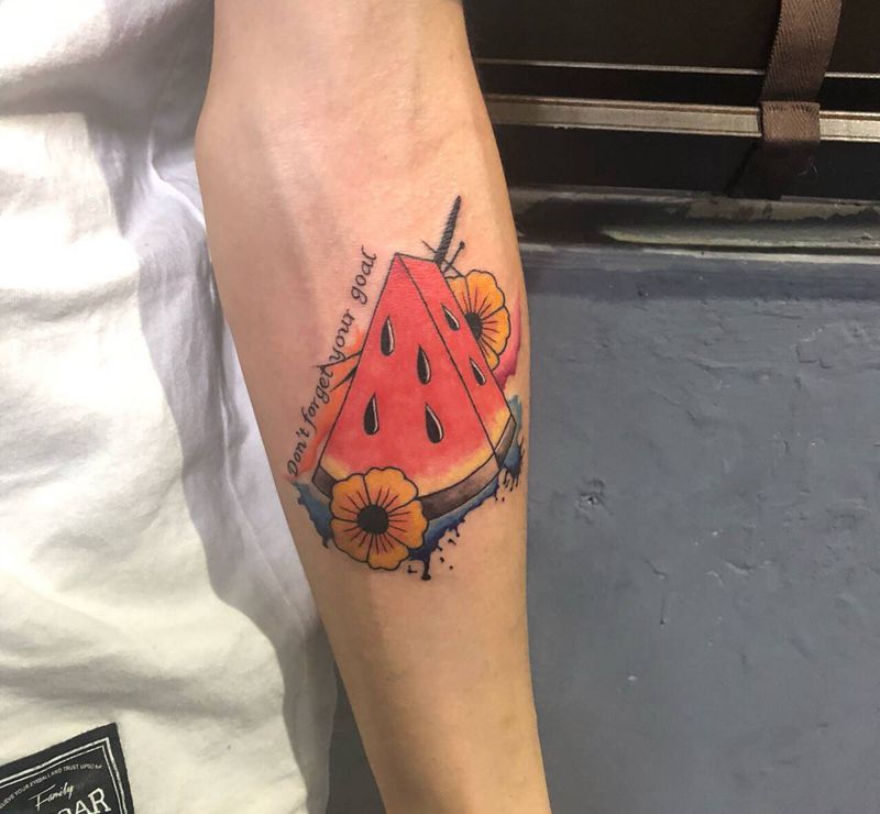 西瓜纹身图片_New School纹身图案