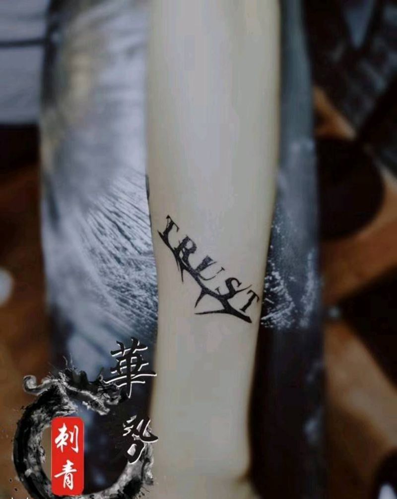 小清新纹身图片_手部纹身图案