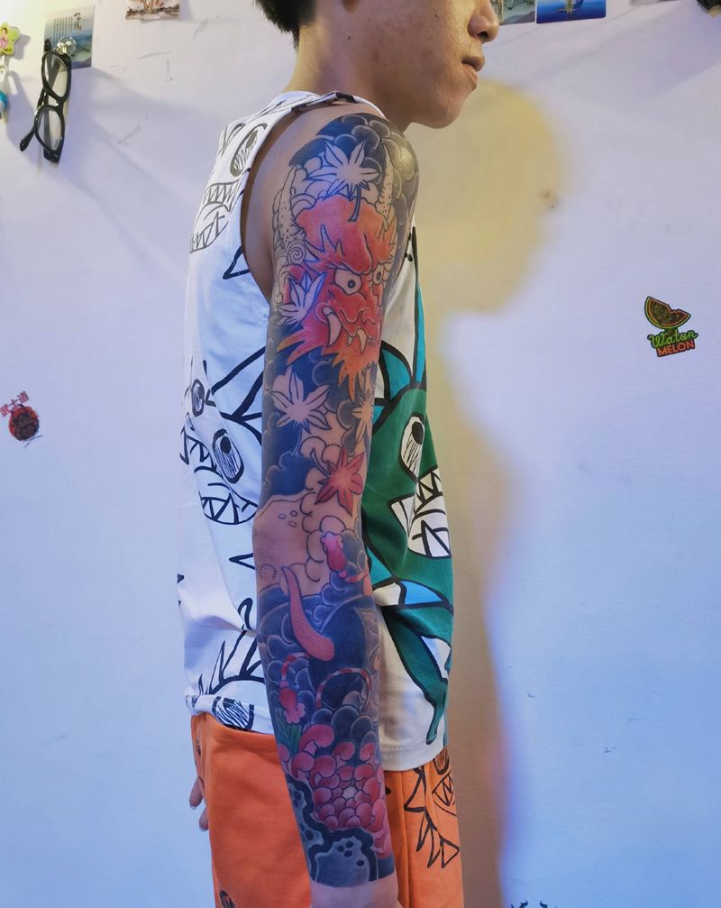 花臂未完纹身图片_手部手臂老传统纹身图案