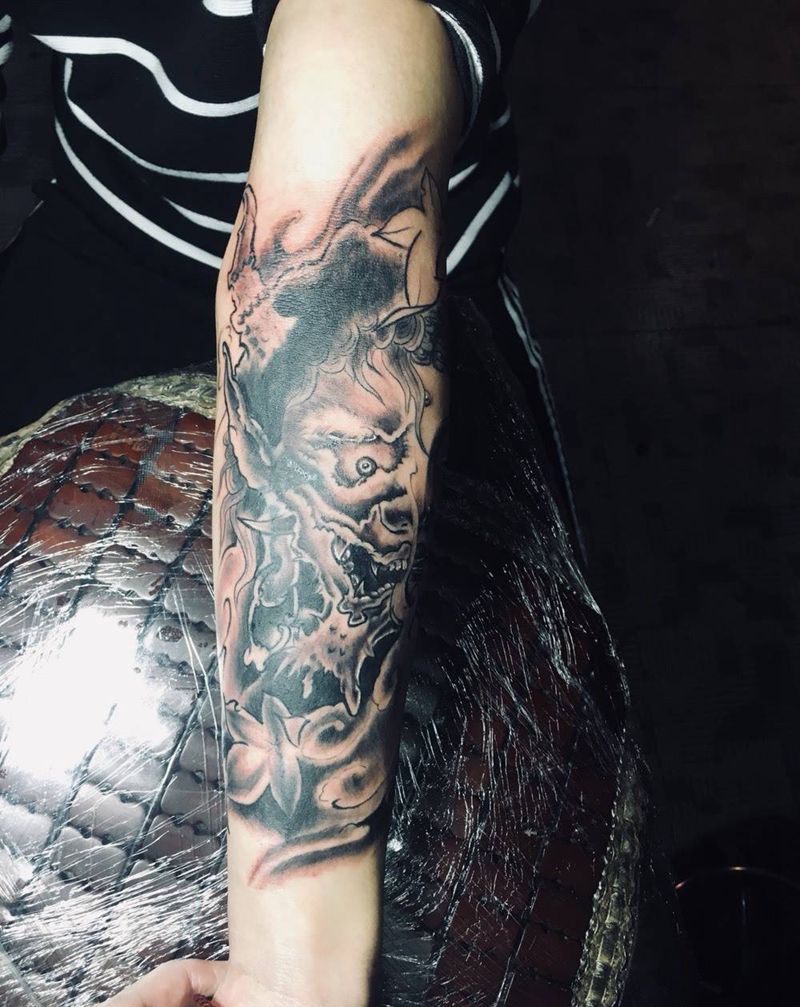 暴力遮盖纹身图片