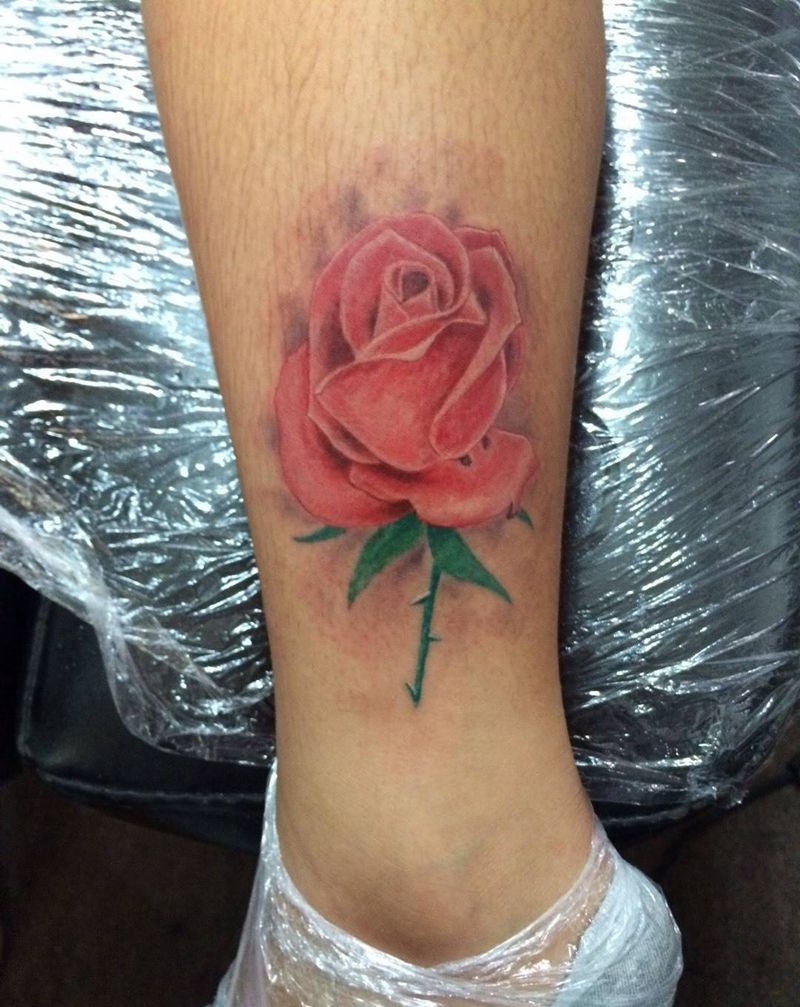 玫瑰花纹身图片_成品脚部纹身图案