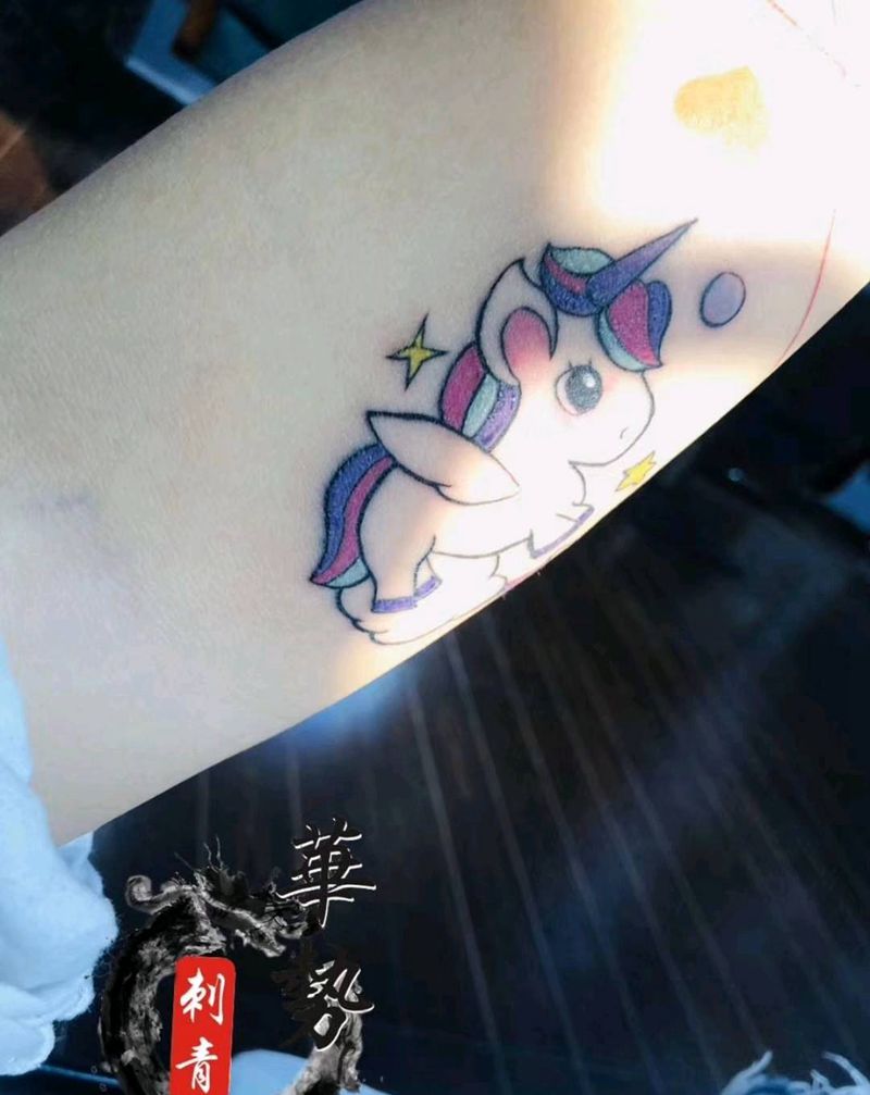 买家秀纹身图片_手部水彩纹身图案