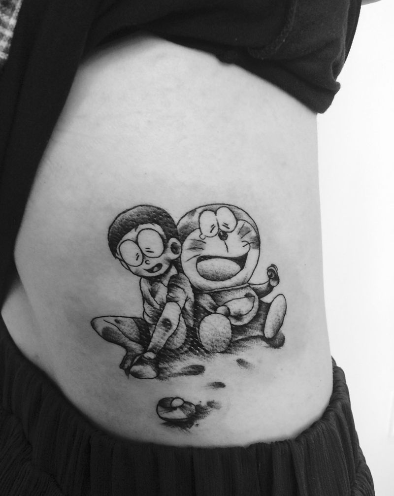 多拉a梦纹身图片