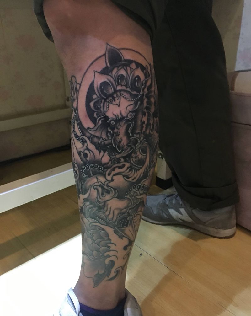 象（原相机，无美颜）纹身图片_脚部纹身图案