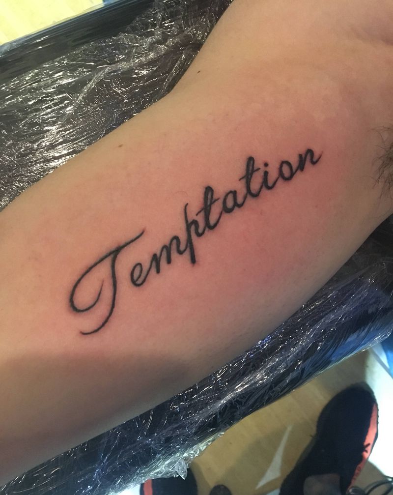 英文（原相机，无美颜）纹身图片_手部纹身图案