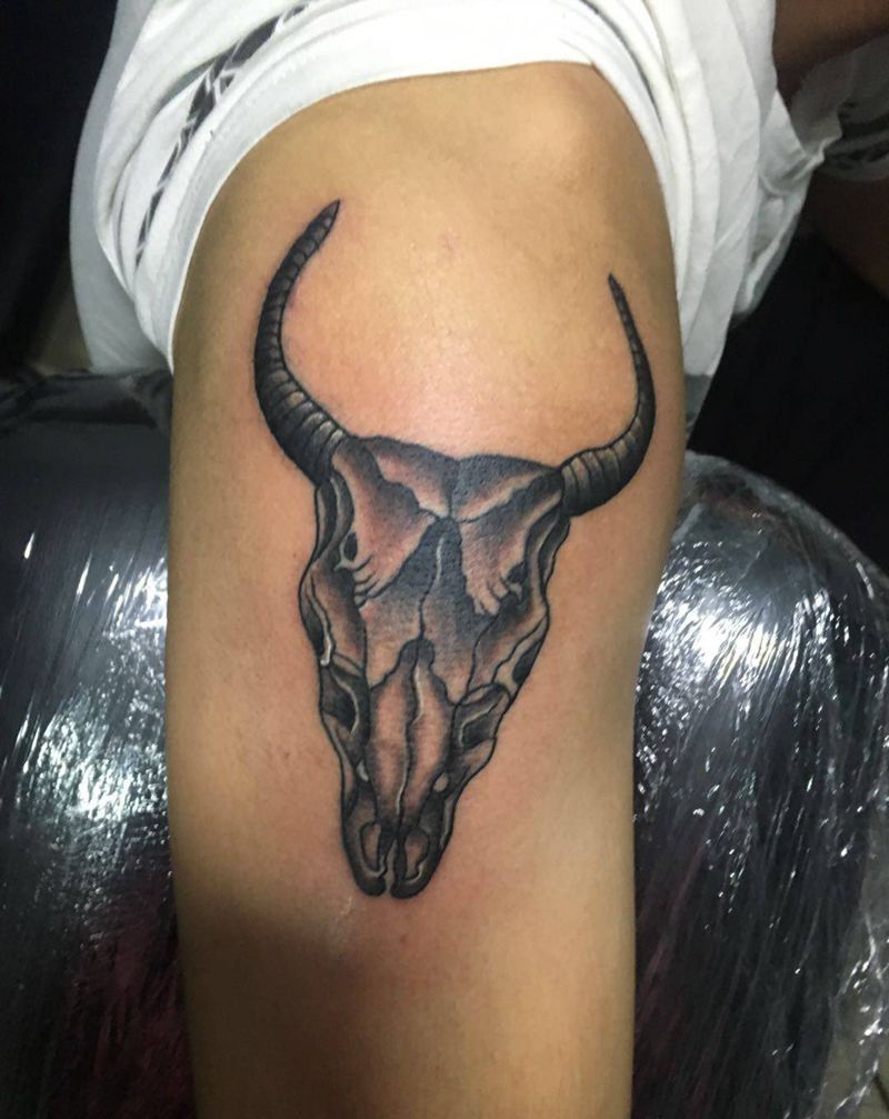 牛头（原相机，无美颜）纹身图片_手臂纹身图案