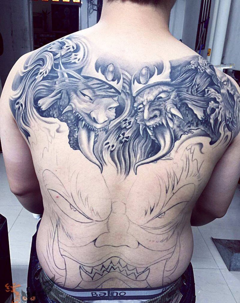 拼搭…纹身图片_手稿背部传统鬼神纹身图案